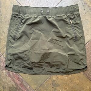 Athleta Dark Olive Skirt with Pockets